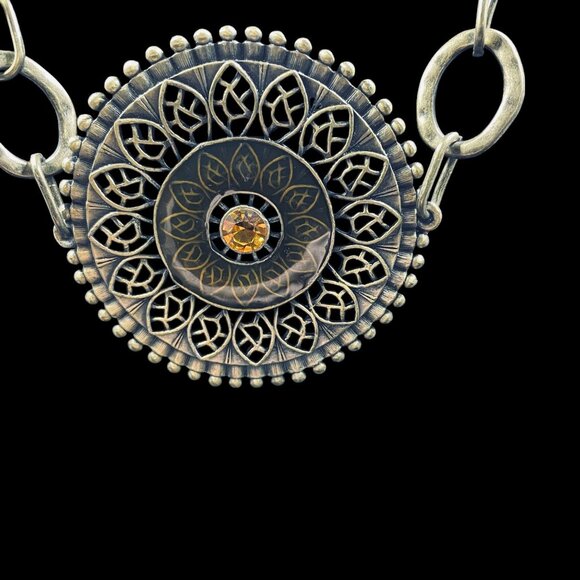Statement Medallion Necklace Boho Vintage Brass Tone Amber Glass Pendant 19" - Picture 2 of 7